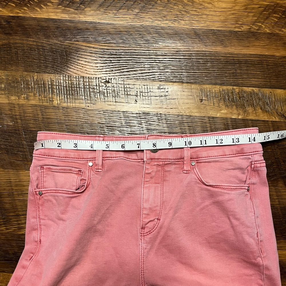 White House Black Market skinny crops sz 2 - Picture 4 of 7